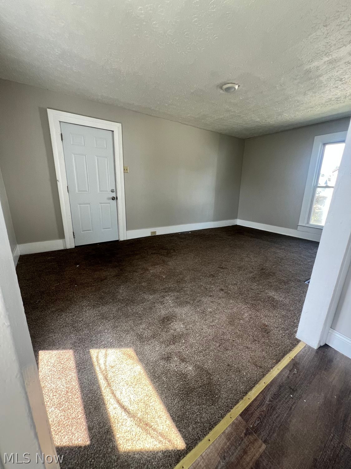 189 Vine Street Geneva OH 44041