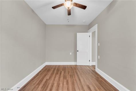 1631 Waterbury Road Lakewood OH 44107