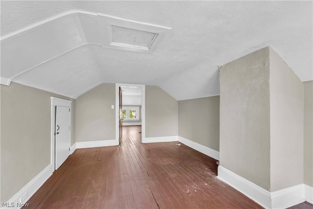 1631 Waterbury Road Lakewood OH 44107