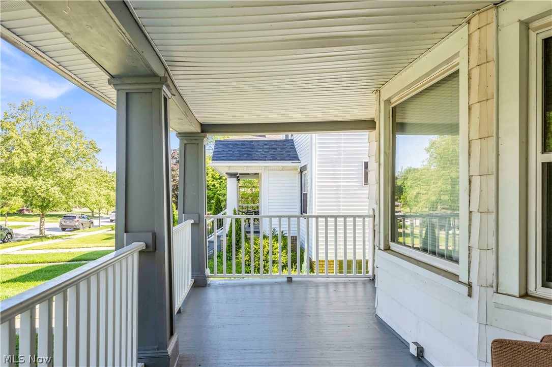 1631 Waterbury Road Lakewood OH 44107