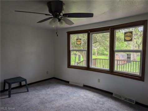 1223 Faircliff Street Louisville OH 44641