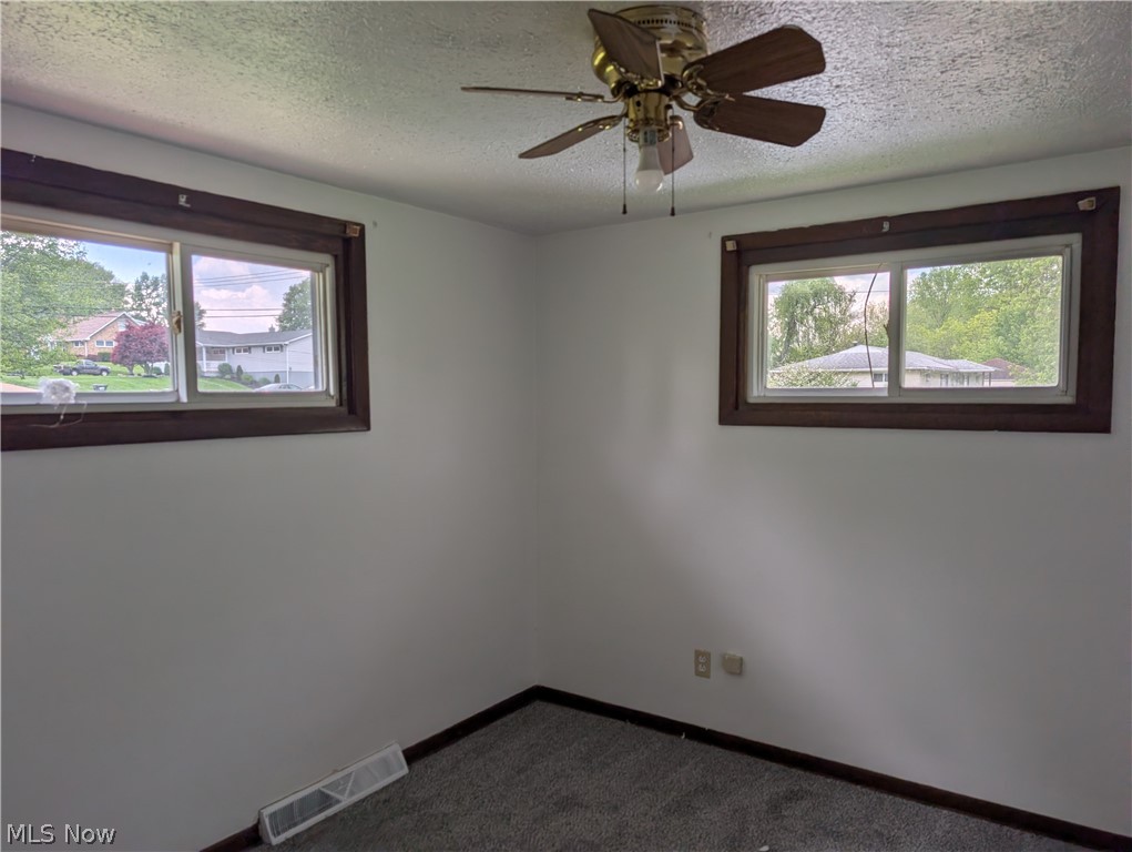 1223 Faircliff Street Louisville OH 44641