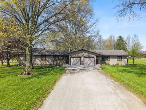 14172 & 14174 Hametown Road Doylestown OH 44230