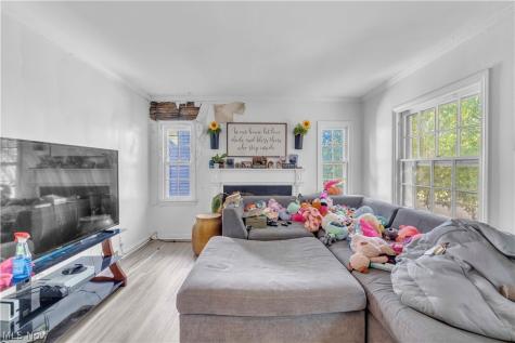3710 Lynnfield Road Shaker Heights OH 44122