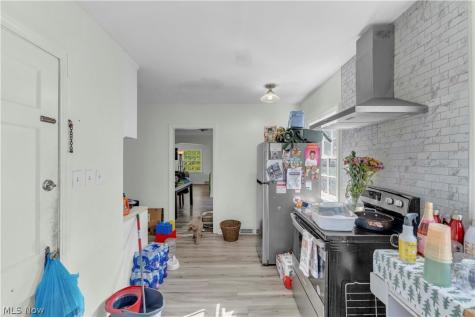 3710 Lynnfield Road Shaker Heights OH 44122