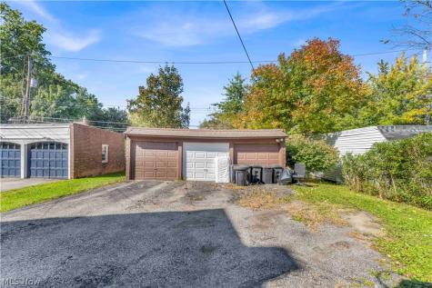 3710 Lynnfield Road Shaker Heights OH 44122