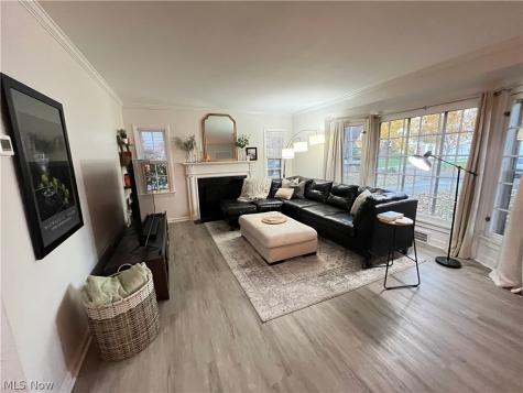 3710 Lynnfield Road Shaker Heights OH 44122