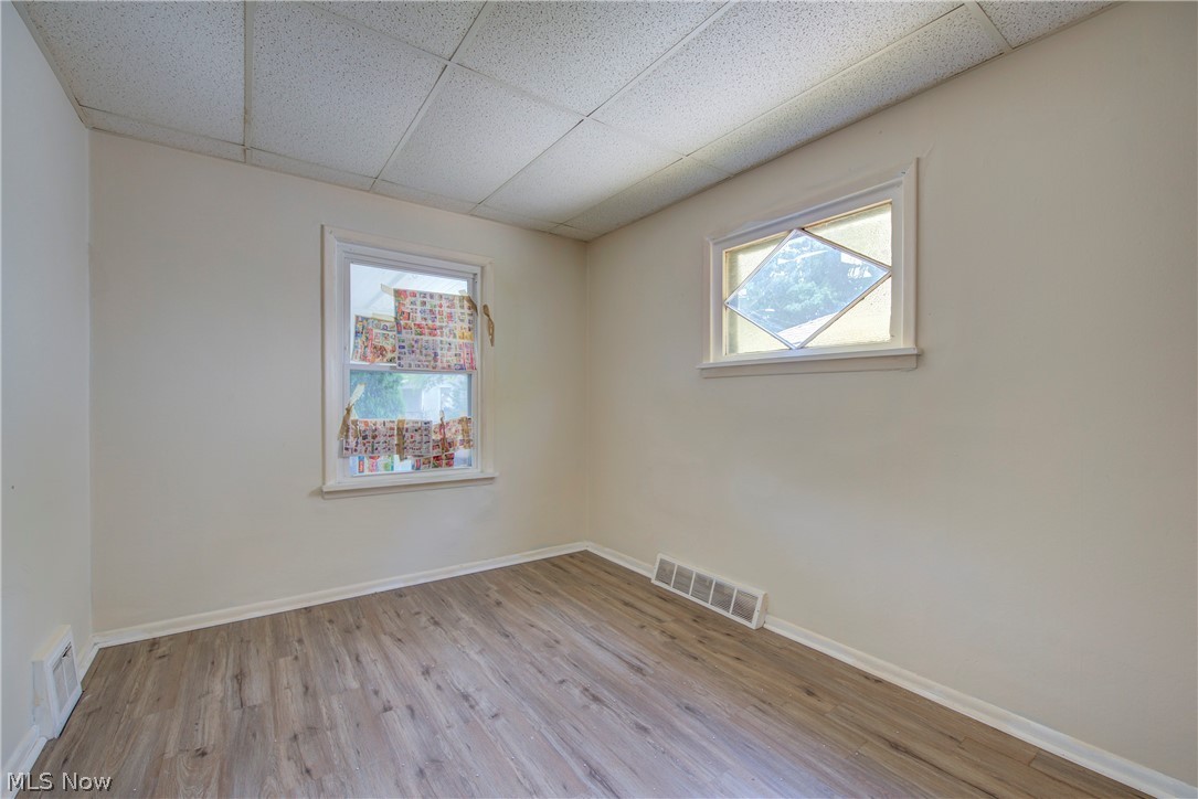 3295 W 56th Street Cleveland OH 44102