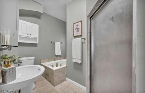 3062 W 51st Street Cleveland OH 44102