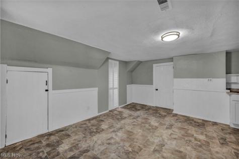 3062 W 51st Street Cleveland OH 44102