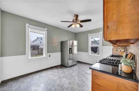 3062 W 51st Street Cleveland OH 44102