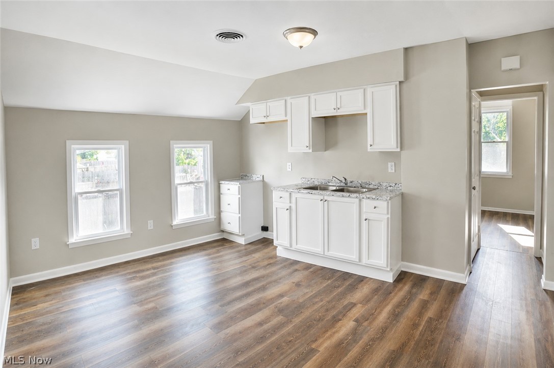 3422 W 52nd Street Cleveland OH 44102