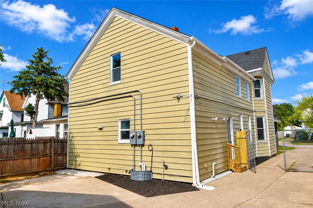 3422 W 52nd Street Cleveland OH 44102
