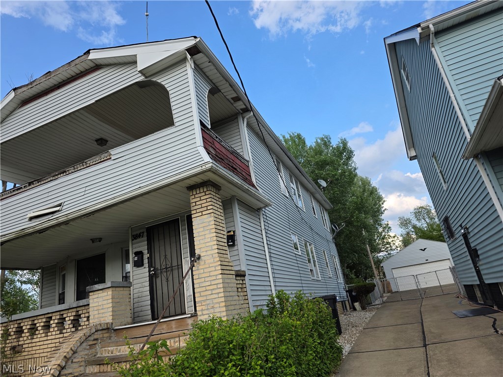 3847 E 146th Street Cleveland OH 44128