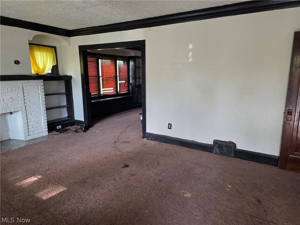 3847 E 146th Street Cleveland OH 44128