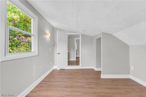 3150 W 70th Street Cleveland OH 44102
