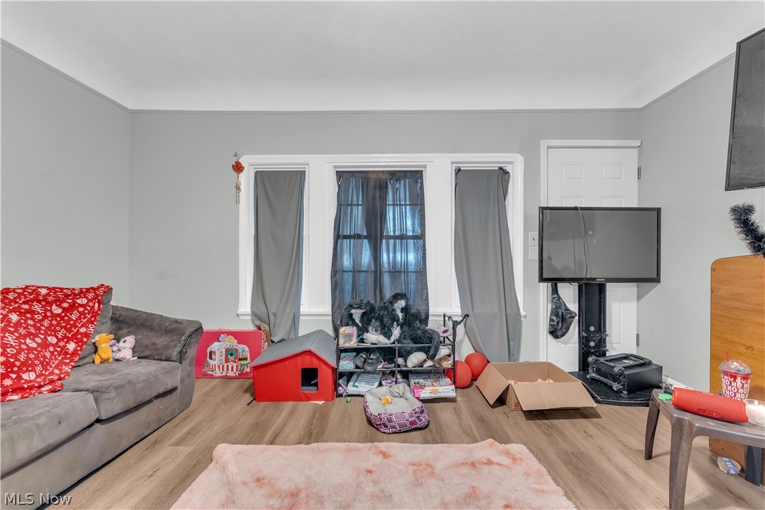 3150 W 70th Street Cleveland OH 44102