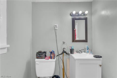 3150 W 70th Street Cleveland OH 44102