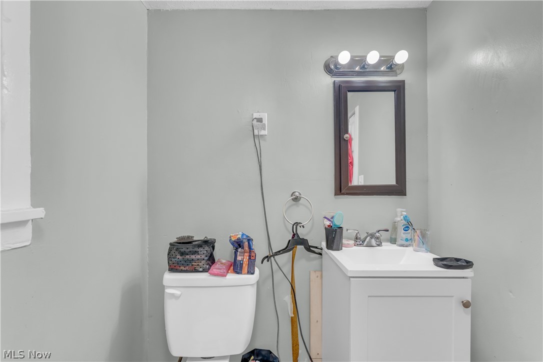 3150 W 70th Street Cleveland OH 44102