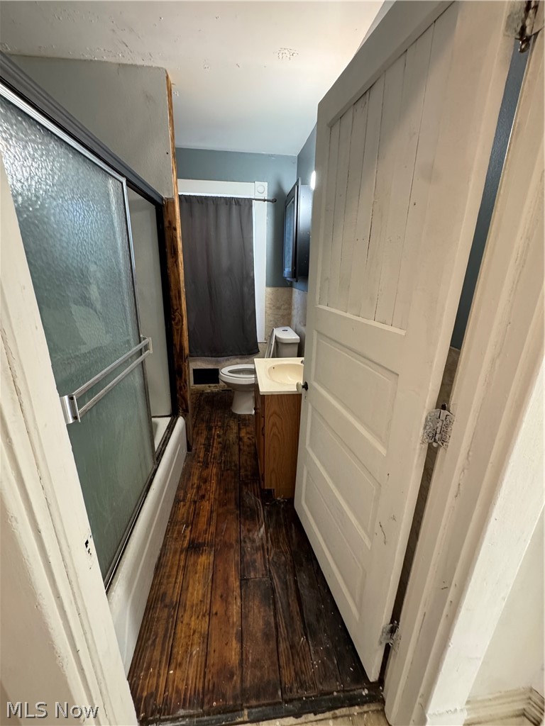 133 Parkway Street Struthers OH 44471