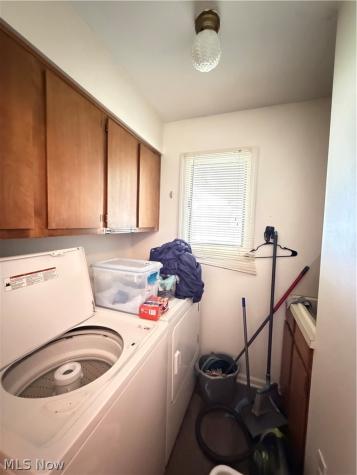 473-475 S Frank Boulevard Akron OH 44313