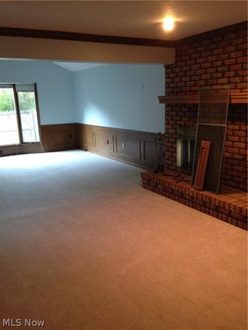 473-475 S Frank Boulevard Akron OH 44313