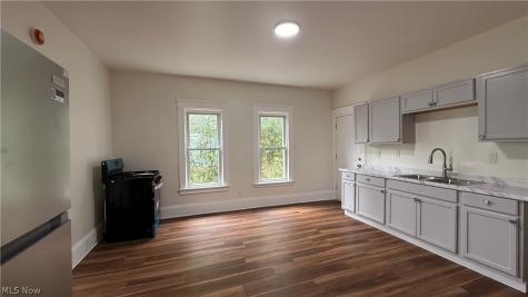 3721 E 50th Street Cleveland OH 44105