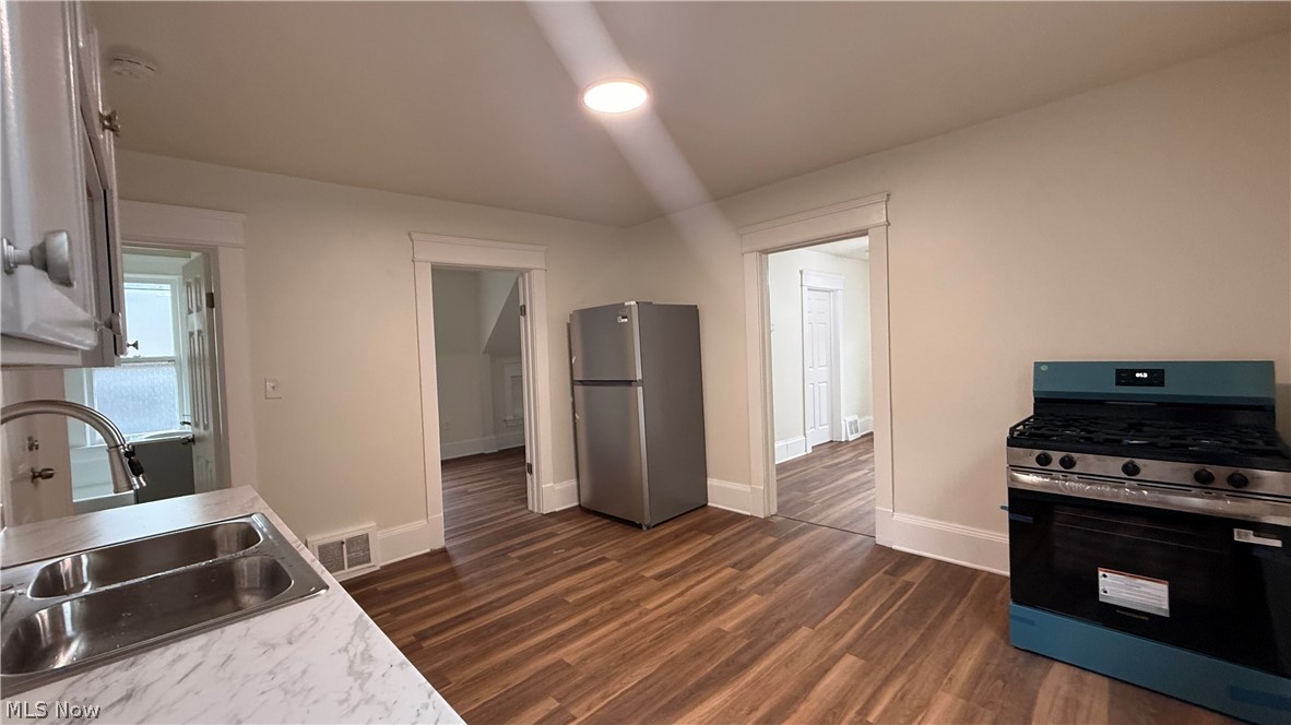 3721 E 50th Street Cleveland OH 44105