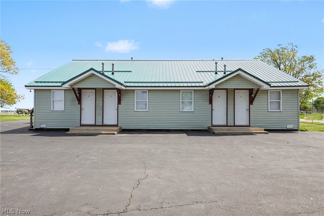 298 Park Avenue Conneaut OH 44030