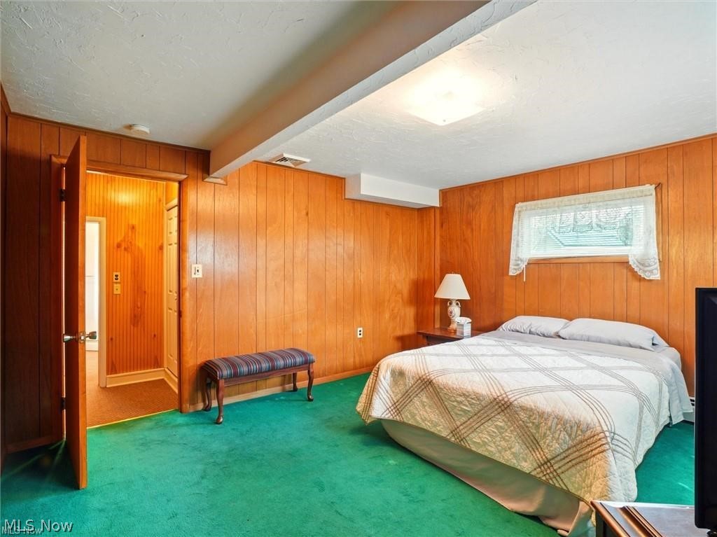 298 Park Avenue Conneaut OH 44030