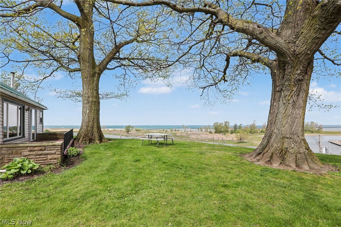 298 Park Avenue Conneaut OH 44030