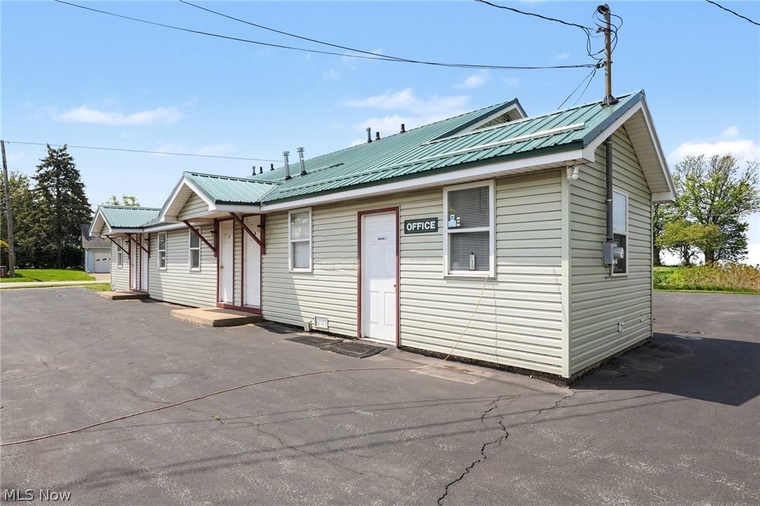 298 Park Avenue Conneaut OH 44030