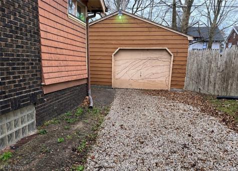 273 Alameda Avenue Youngstown OH 44504