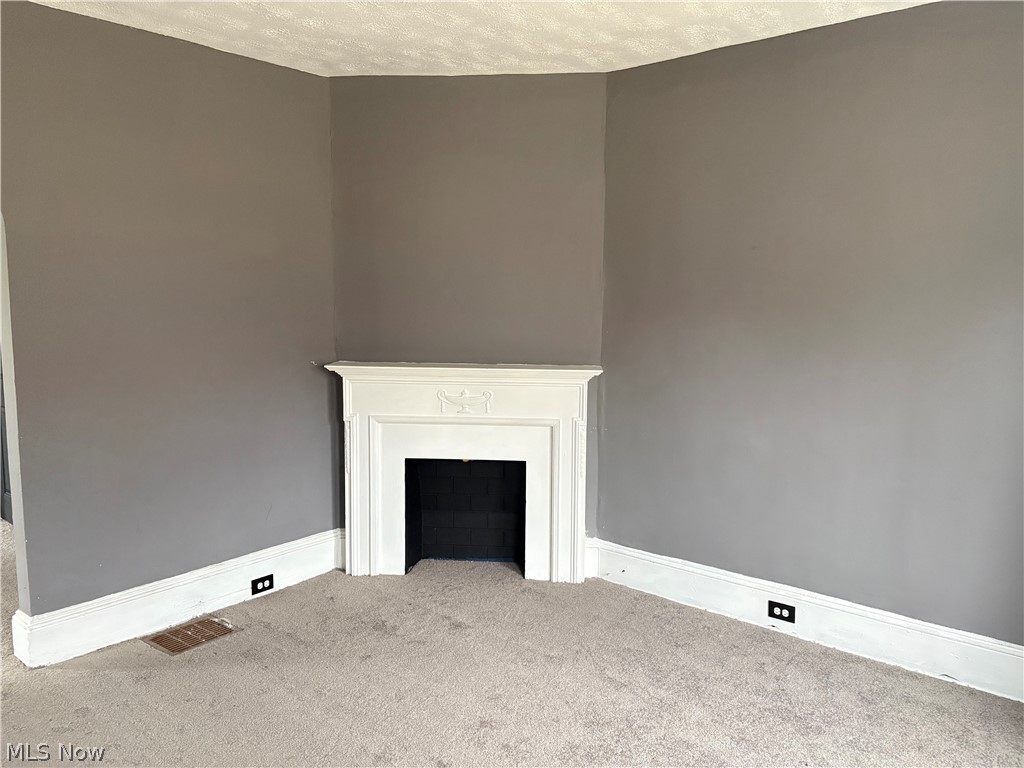 1214 E 74th Street Cleveland OH 44103