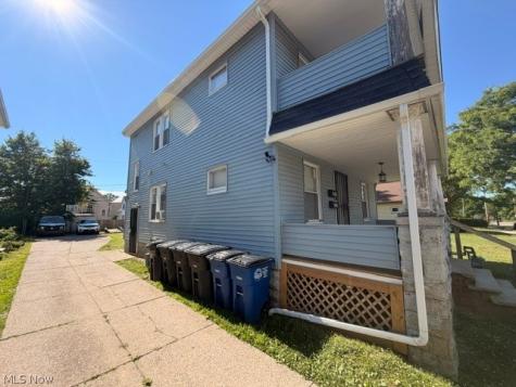 4074 E 143rd Street Cleveland OH 44128
