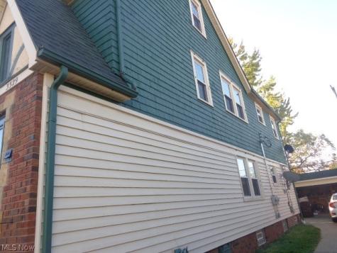 3327 Brookview Boulevard Parma OH 44134