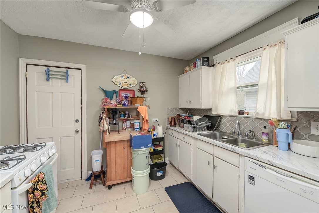 1631 Orchard Grove Avenue Lakewood OH 44107