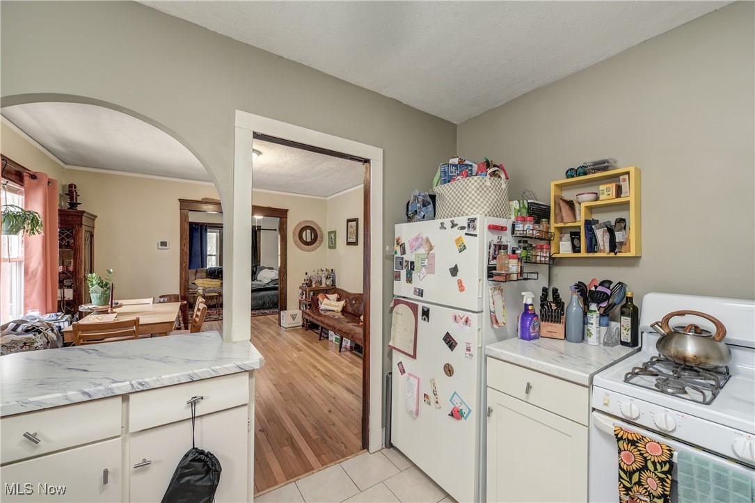 1631 Orchard Grove Avenue Lakewood OH 44107