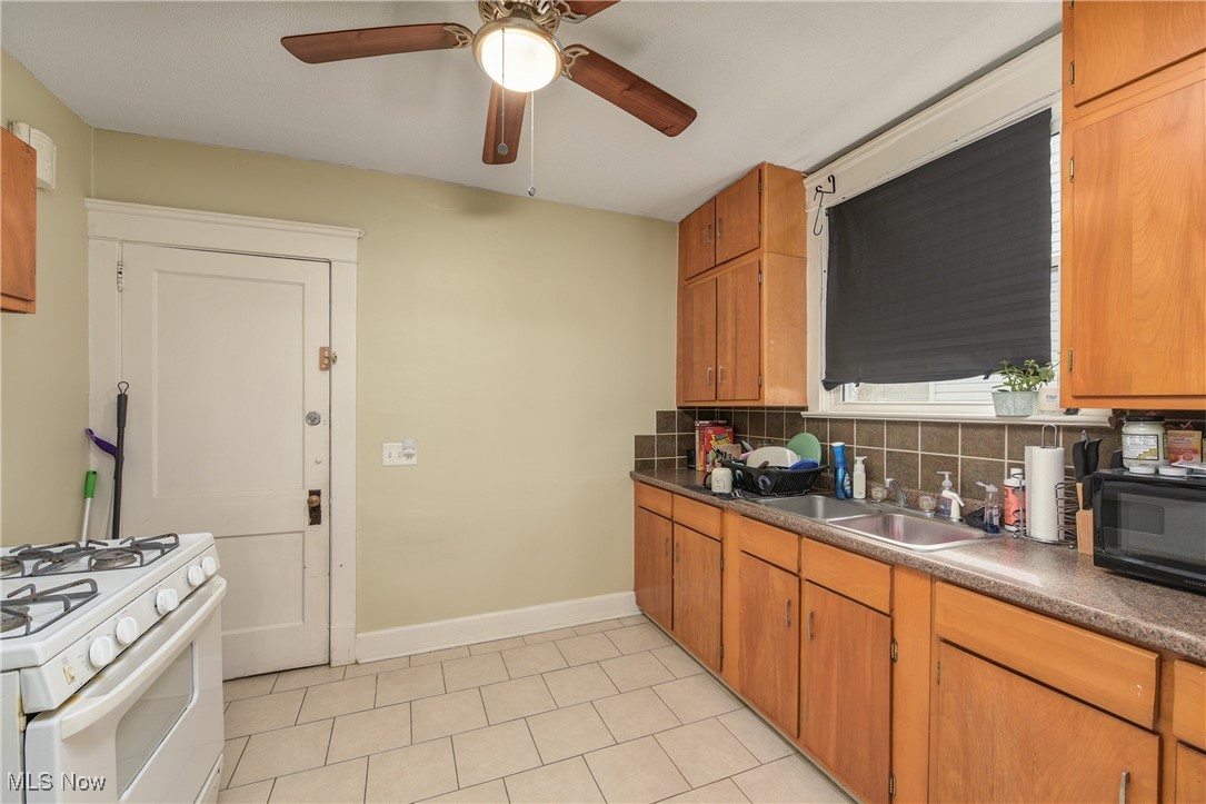 1631 Orchard Grove Avenue Lakewood OH 44107