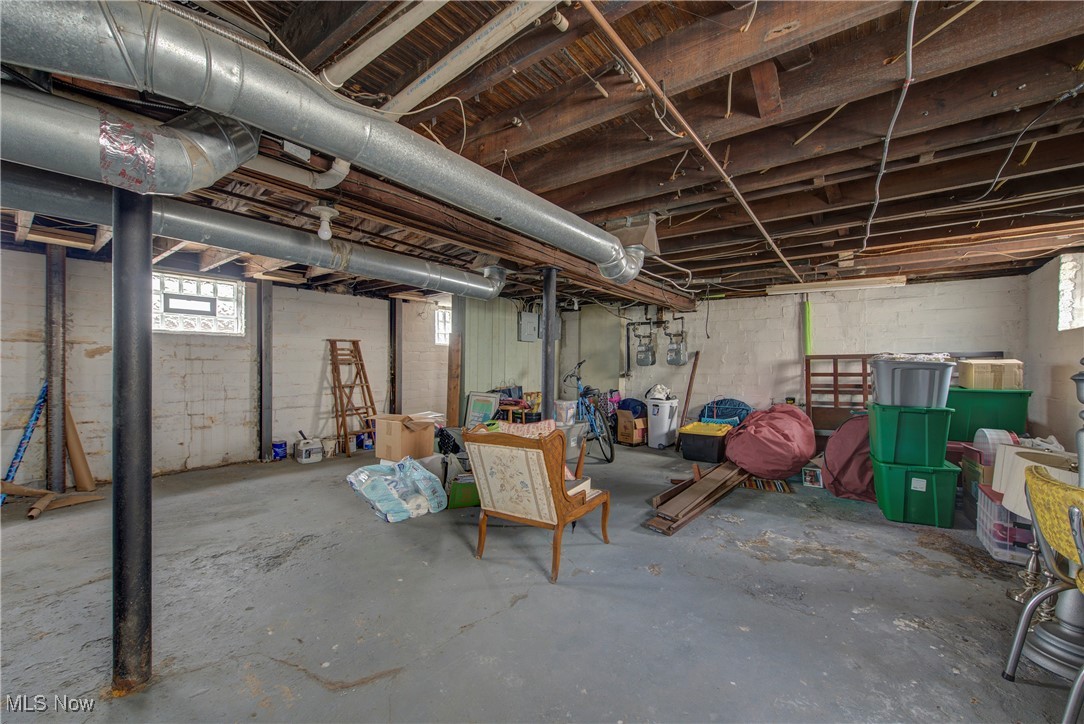 1631 Orchard Grove Avenue Lakewood OH 44107