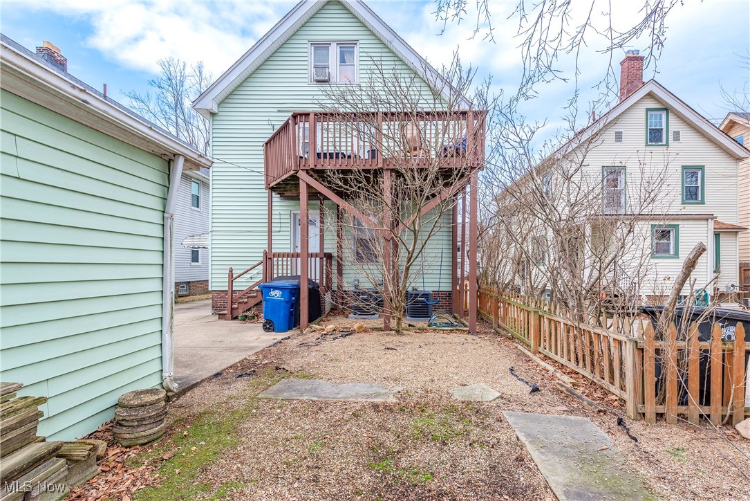 1631 Orchard Grove Avenue Lakewood OH 44107