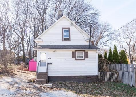 678-682 Sumner Akron OH 44311