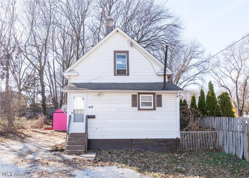 678-682 Sumner Akron OH 44311