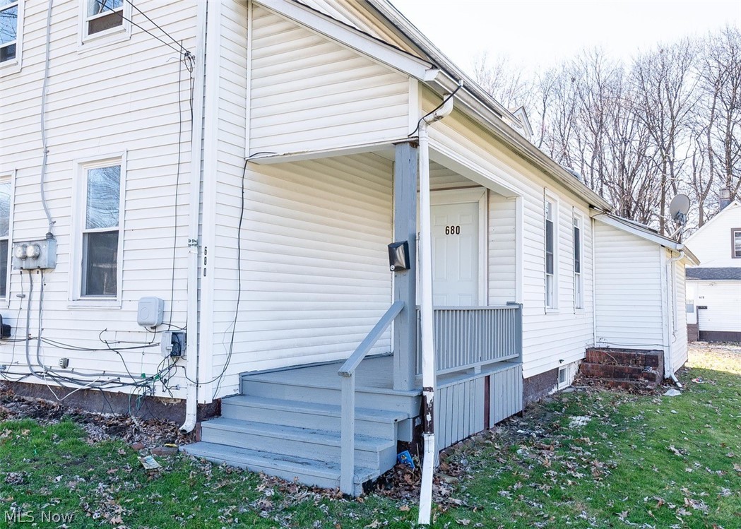 678-682 Sumner Akron OH 44311