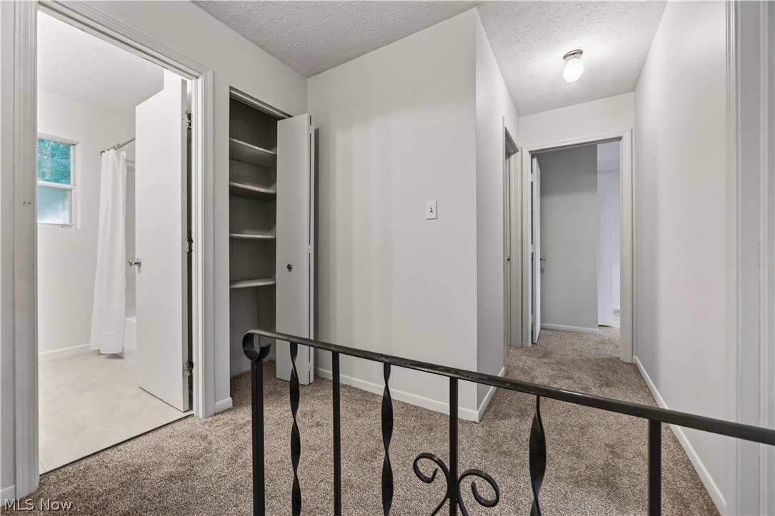 3367-3371 Hiwood Avenue Stow OH 44224