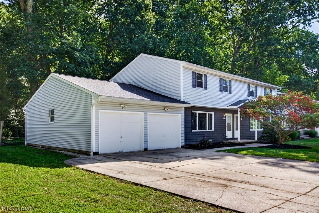 3367-3371 Hiwood Avenue Stow OH 44224