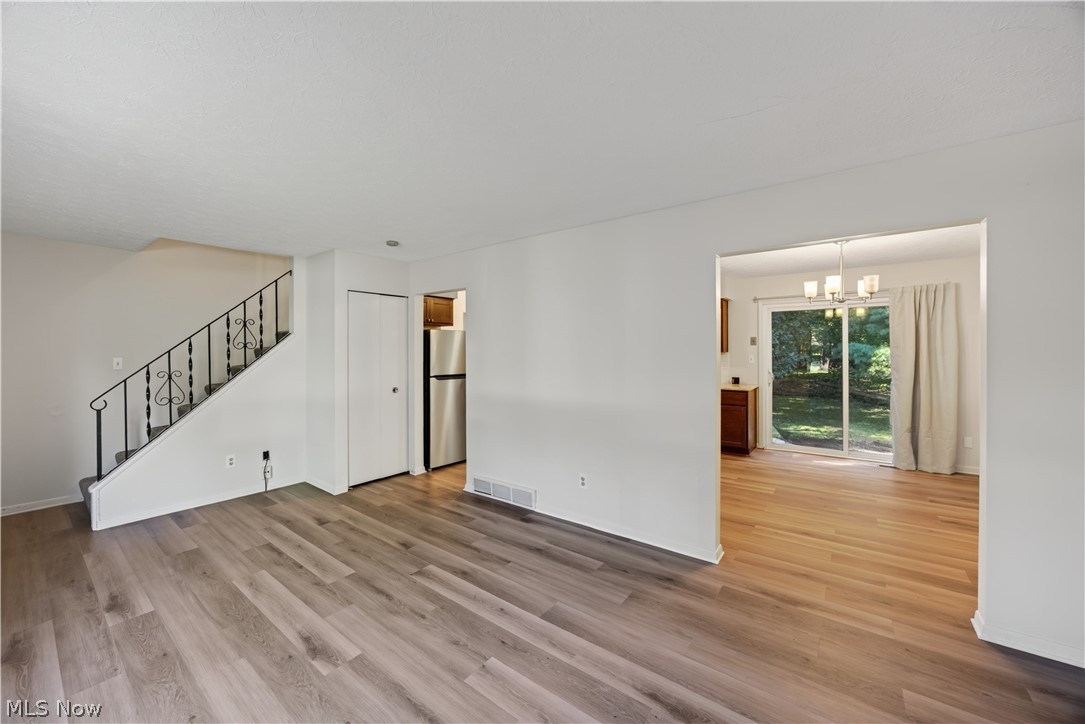 3367-3371 Hiwood Avenue Stow OH 44224
