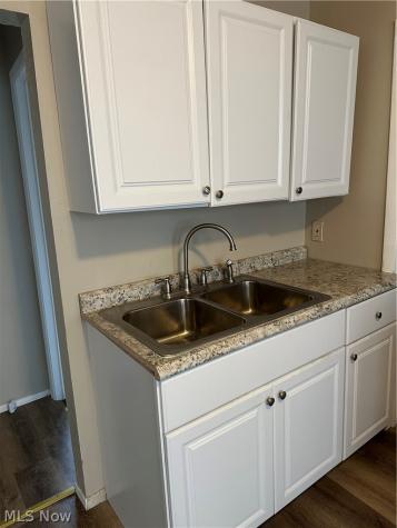 3700 E 153rd Street Cleveland OH 44120