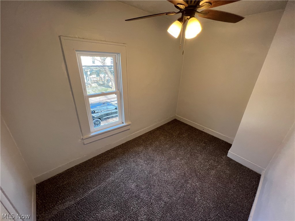 230 Van Buren Street Zanesville OH 43701