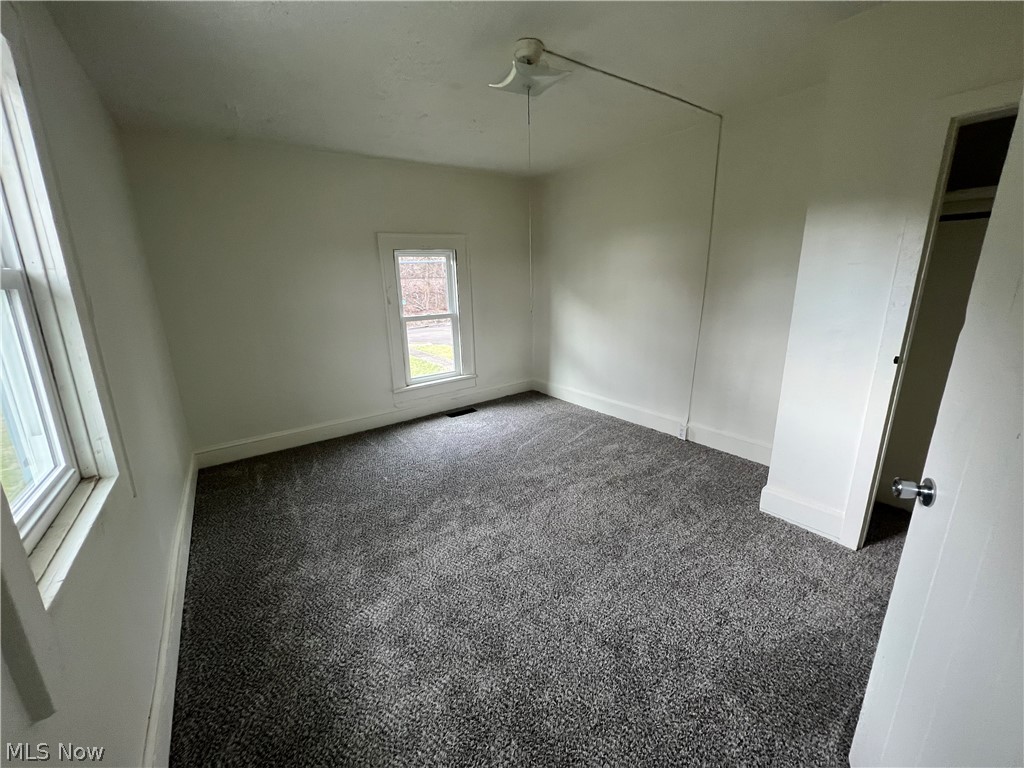 230 Van Buren Street Zanesville OH 43701